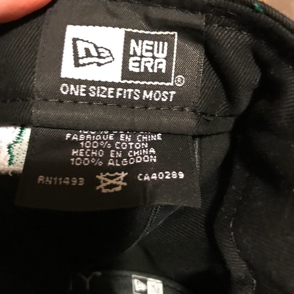 New Era Celtics snap back cap - Picture 4 of 4